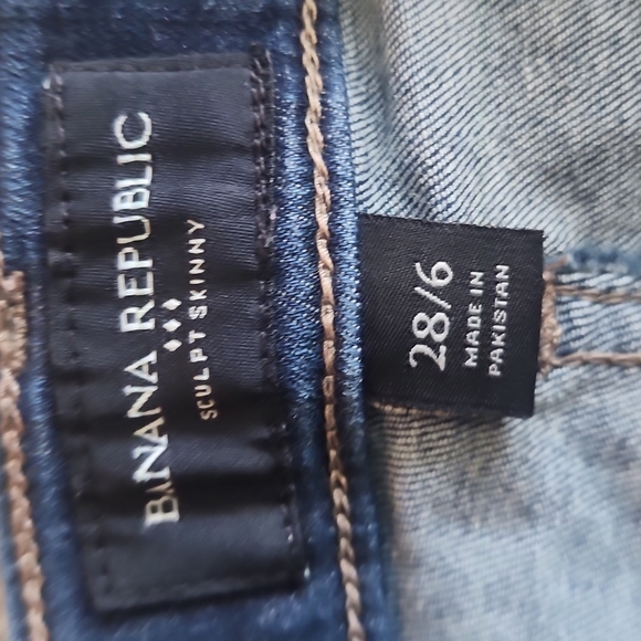 Banana Republic Sculpt SkinnyJeans - Picture 4 of 4